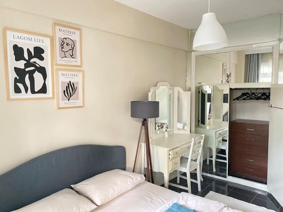 Comfy - Spacious Flat On The Kadikoey Seaside Leilighet Istanbul Eksteriør bilde